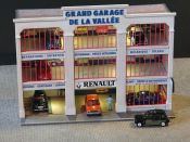 FAC003 Faade Grand garage Renault